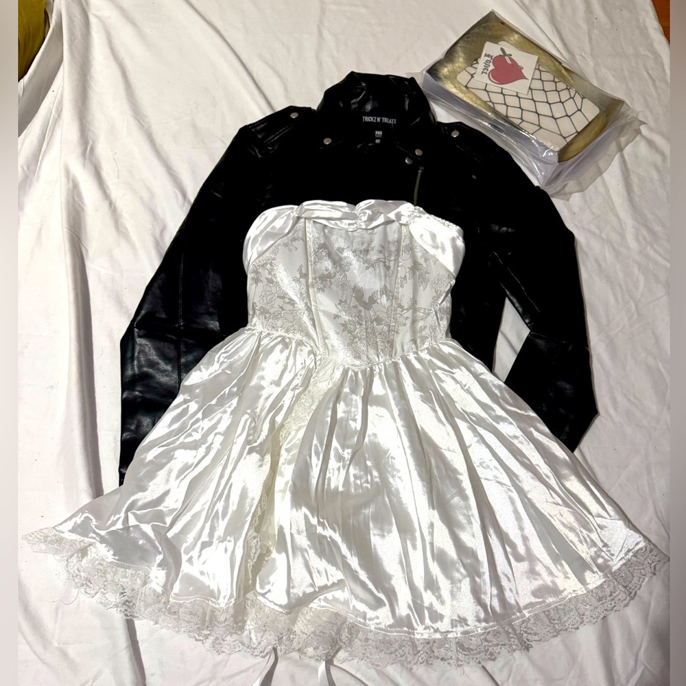 Dolls Kill Trickz N Treatz Evil Doll Bride Costume